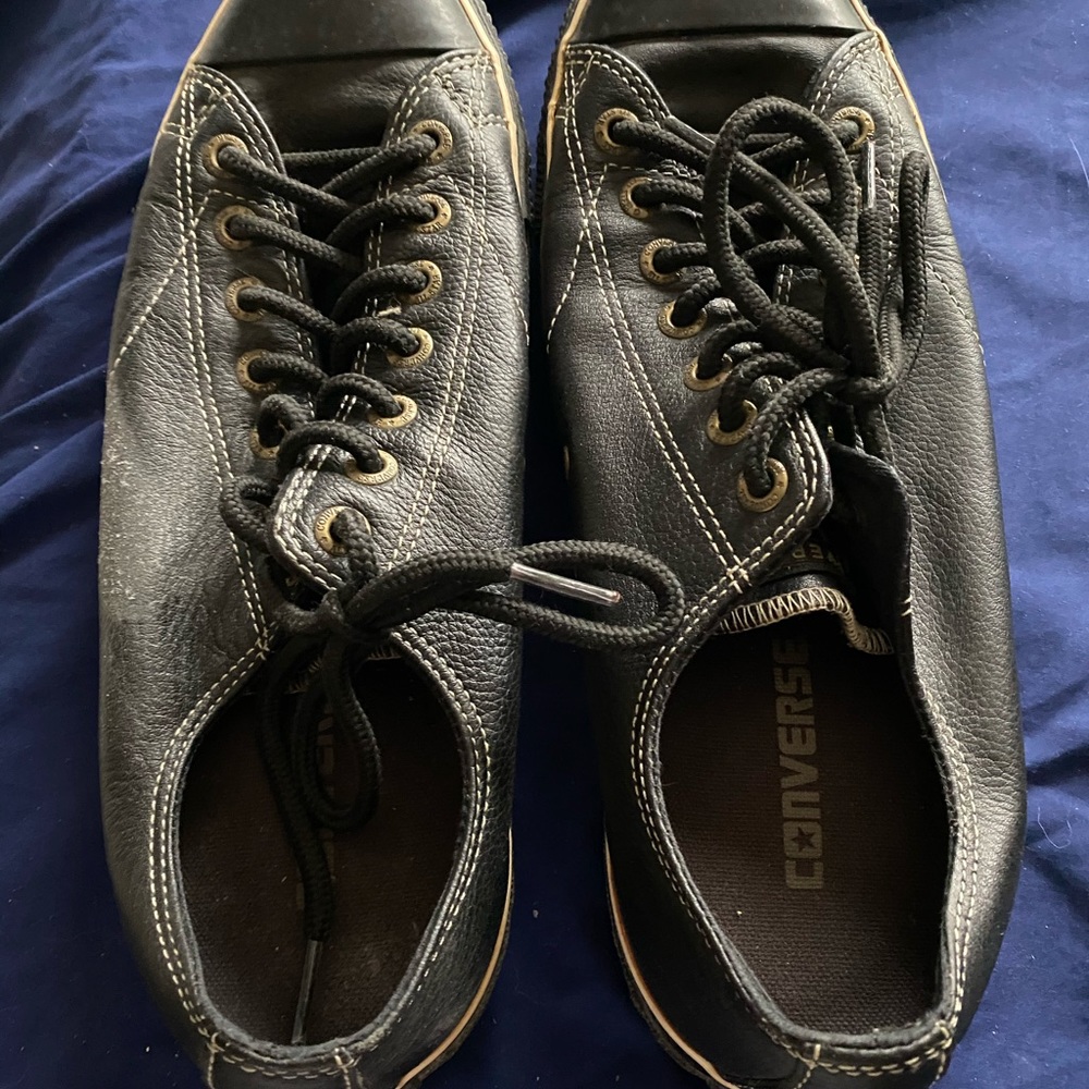 Size 91/2 leather CONVERSE